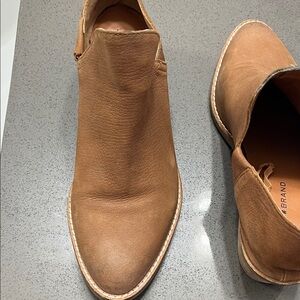 Lucky Brand Tan Ankle Booties